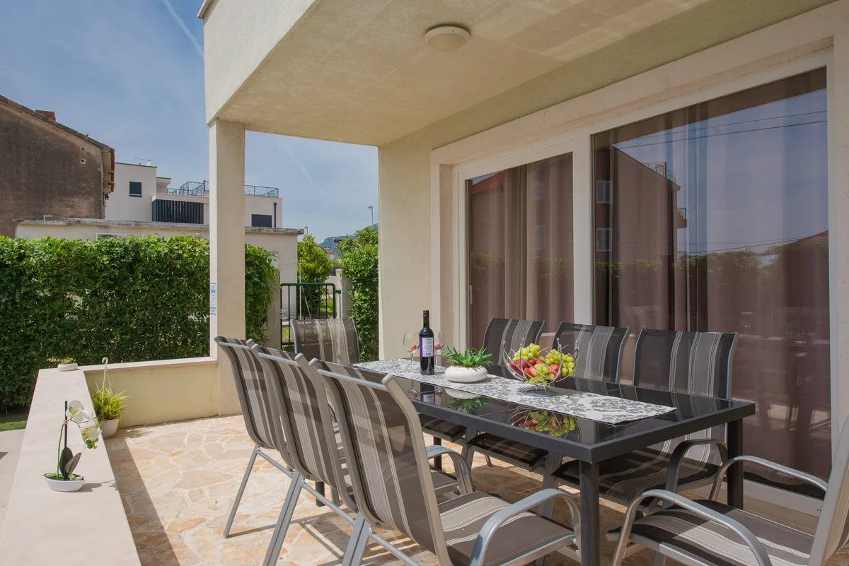 Lavanda — Deluxe Three Bedroom Apartment